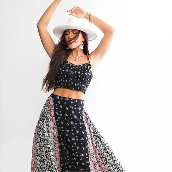 Free people spaghetti strap tank NWT - Picture 3 of 11